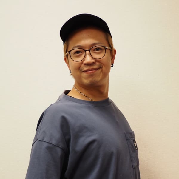 Hair Salon SKY【ヘアサロン スカイ】のスタッフ紹介。大戸 亮平