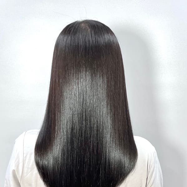 魔法の髪質改善トリートメント極|今日の彼女の髪は魔法的