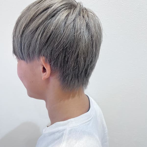 ホワイトシルバーカラー|半個室 rire hair 香椎店