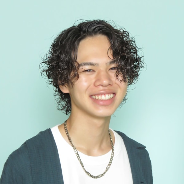 Rapport salon HANARE【ラポールサロンハナレ】のスタッフ紹介。本間　遥翔