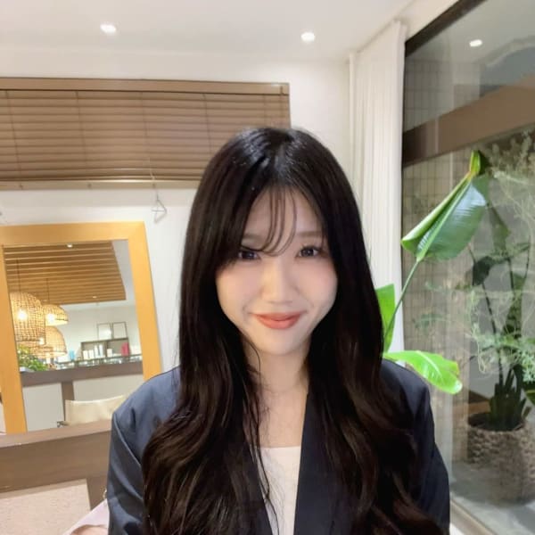 COSTA EST of RICHAIR【コスタエストオブリシェール】のスタッフ紹介。和田琉々香