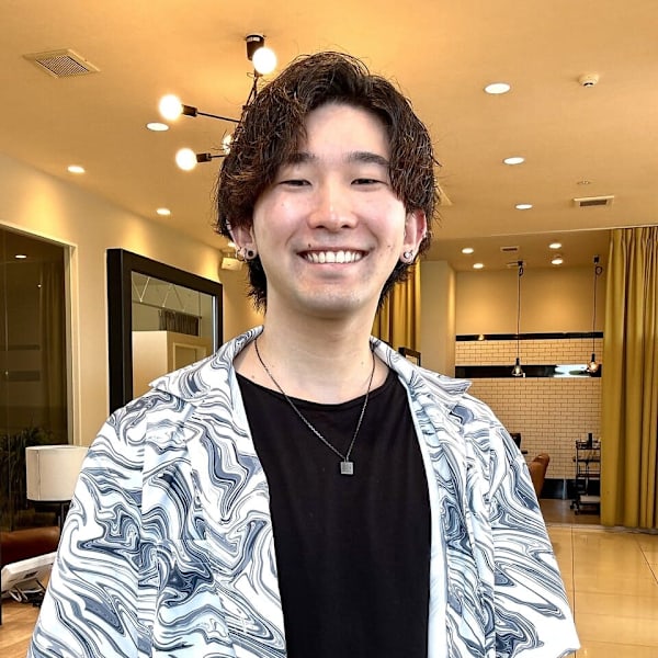 薄 拓斗|EARTH coiffure beauté 東松山店