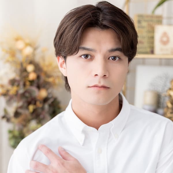 ツーブロック前髪パーマ暗髪テーパーフェード　チャコールグレー|COVER HAIR bliss 【カバー ヘア ブリス】川口/ららテラス川口東口駅前店