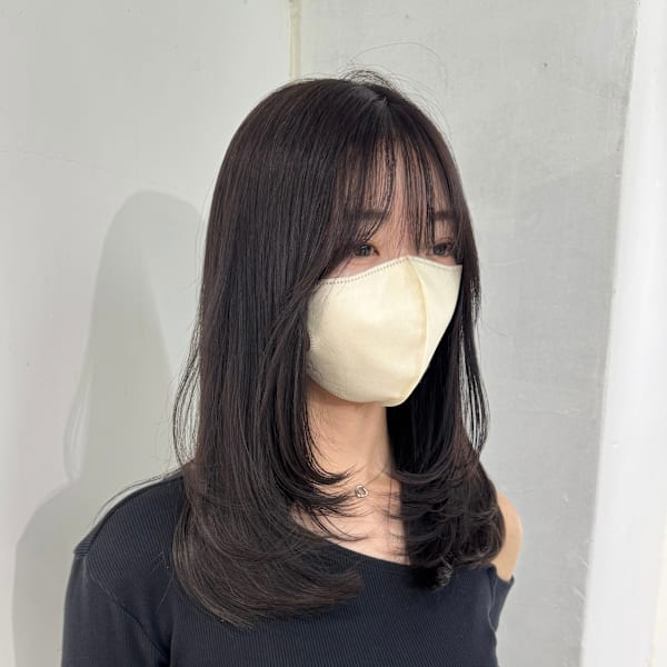 レイヤーカットミディアムレイヤーラベンダーグレージュ