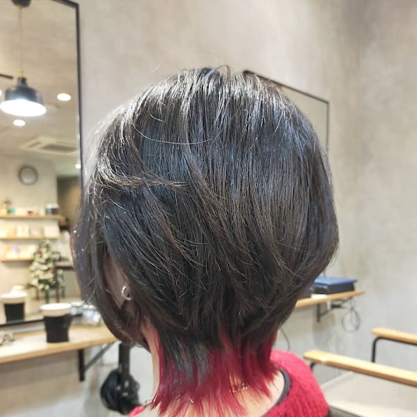 ショートウルフ×インナーレッド