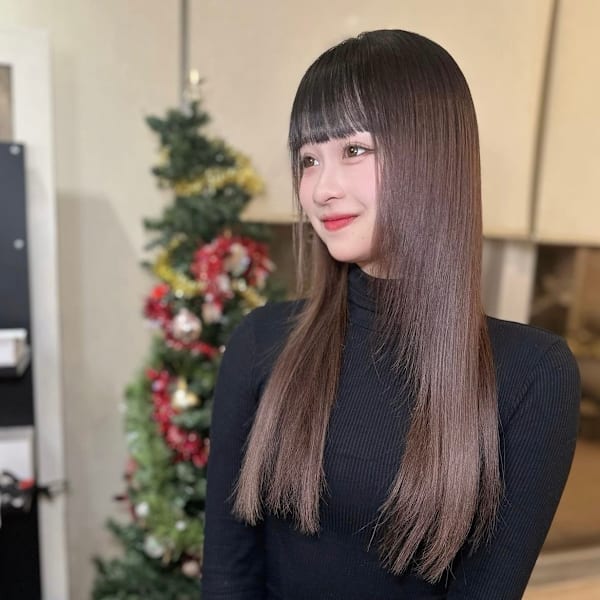 eclat de care酸性ストレート艶ロング