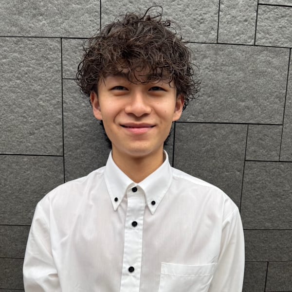 HIRO GINZA 新橋店【理容室】【ヒロギンザシンバシテン】のスタッフ紹介。福崎　凛太朗