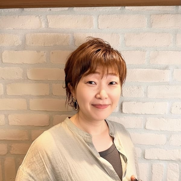 freesia【フリージア】【フリージア】のスタッフ紹介。Asako