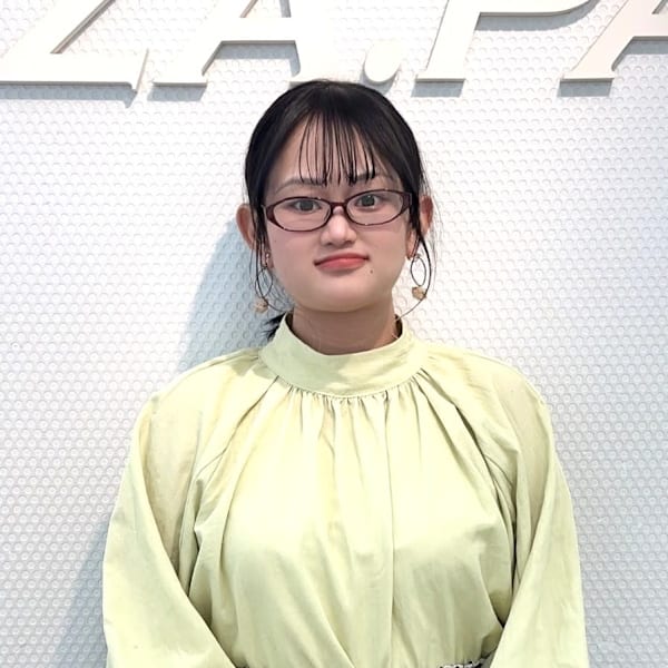 PA.ZA.PA.  成沢店【パザパ ナリサワテン】のスタッフ紹介。石山　萌乃美