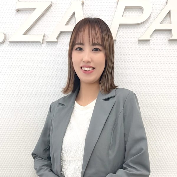 PA.ZA.PA.  成沢店【パザパ ナリサワテン】のスタッフ紹介。鏡 ちひろ