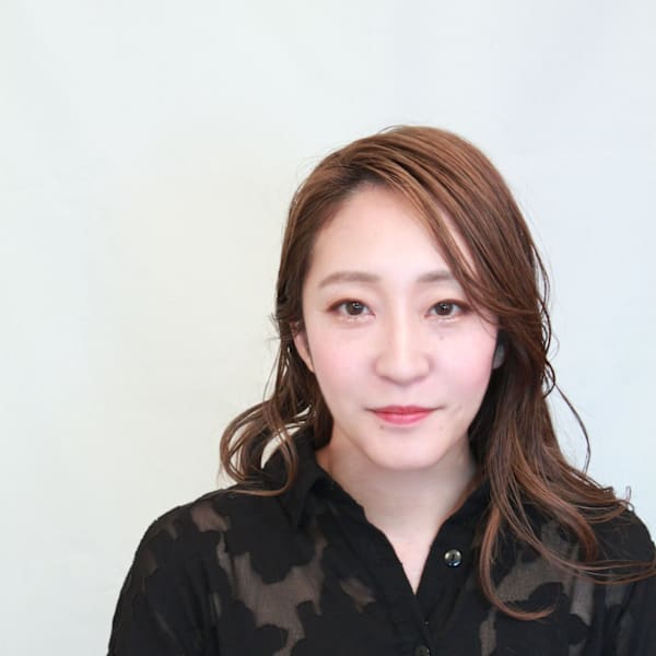 Hair Resort Asia grande【武蔵浦和店】【ヘアリゾートアジアグランデ】のスタッフ紹介。加藤 麻美