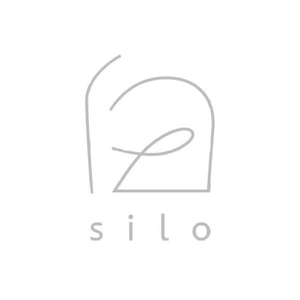 白silo船橋【シロ】【シロ】のスタッフ紹介。白silo 船橋