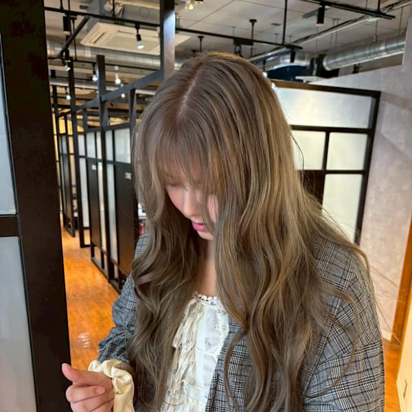 ブロンドベージュ|N°Elune 秋田店