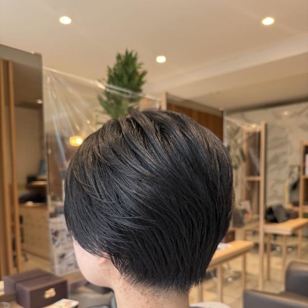 刈り上げショート|CALI