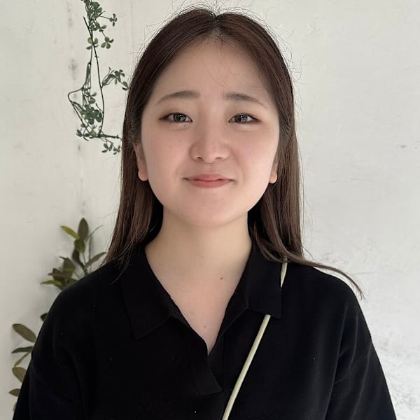 tRe hair 二条【トレヘアー ニジョウ】のスタッフ紹介。北本 まどか