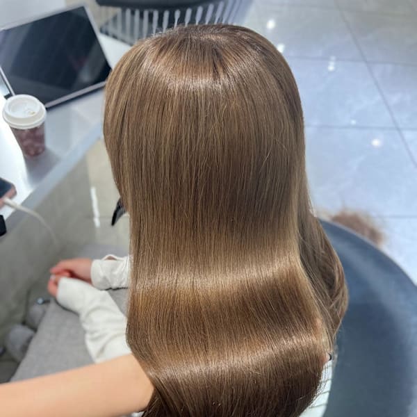 透明感しかないミルクティーベージュ♪|Euphoria 池袋東口駅前店