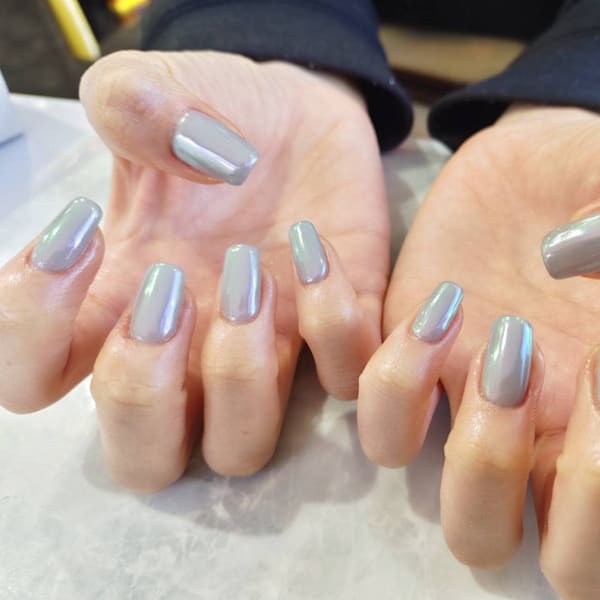 朱花【シュカ】のスタッフ紹介。ナオミ シズル