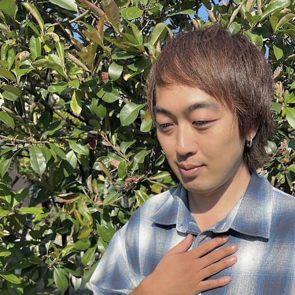 hair salon Wish【ヘアサロン ウィッシュ】のスタッフ紹介。塩谷 優