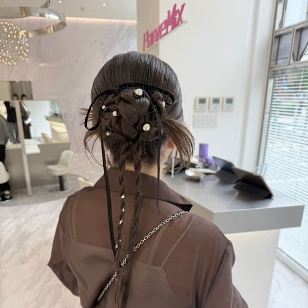 お呼ばれヘア【カチモリ】|Parve Mix