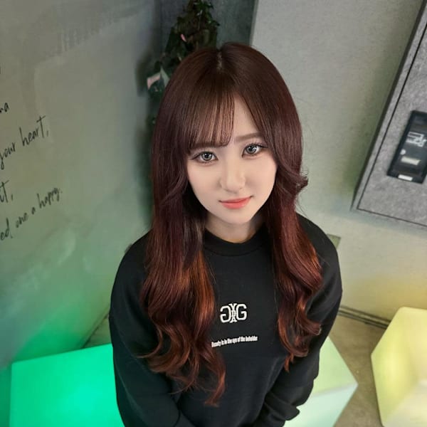 ワインレッドでロング！