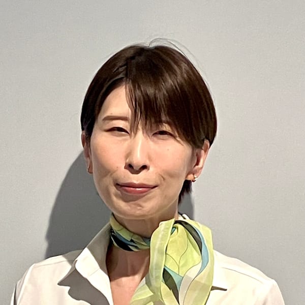 クイーンズウェイ 丸ビル【クイーンズウェイマルビル】のスタッフ紹介。イワメジ