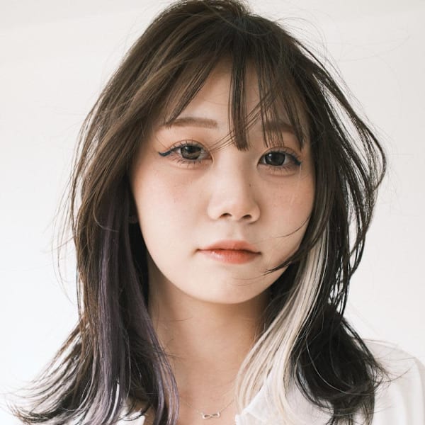 【顔まわりインナーカラー】モカブラウン×ホワイトバイオレット|sie by KENJE