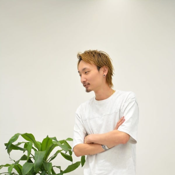 N°Elune 秋田店【ナンバー エリュン アキタテン】のスタッフ紹介。YUTAKA