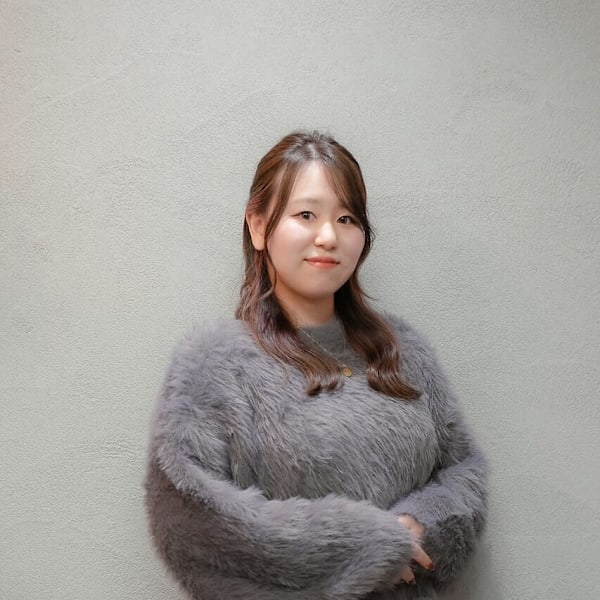 N°Elune 秋田店【ナンバー エリュン アキタテン】のスタッフ紹介。Rinna