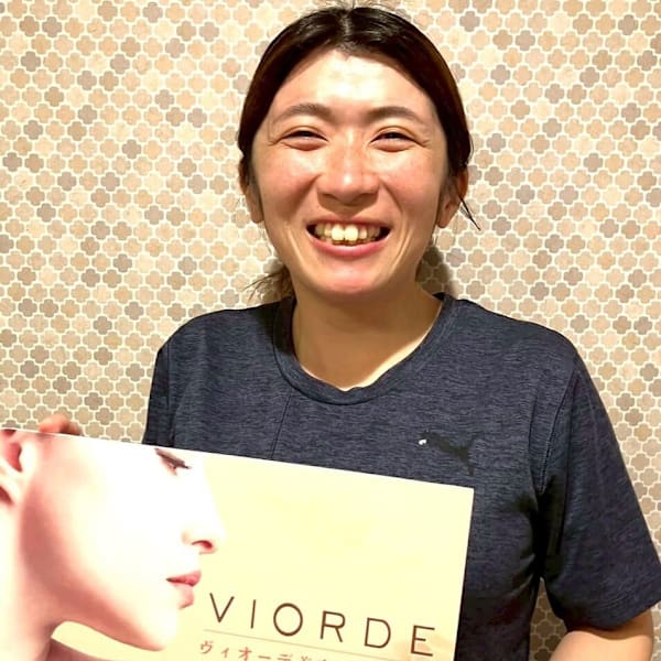 ヴィオーデ美容整体サロン 池袋店【ヴィオーデビヨウセイタイサロン イケブクロテン】のスタッフ紹介。カンダ マリモ