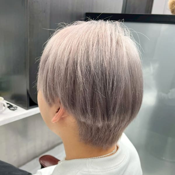 ホワイトシルバー ブリーチ Wカラー