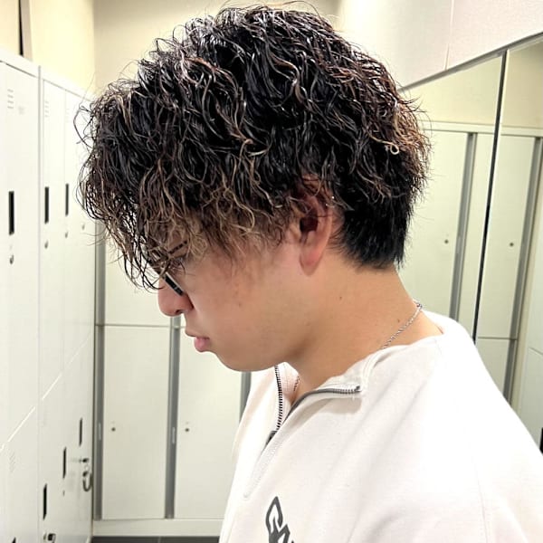 【平山明樹】縦落ちスパイラルパーマ|STYLE 茅ヶ崎 smart salon