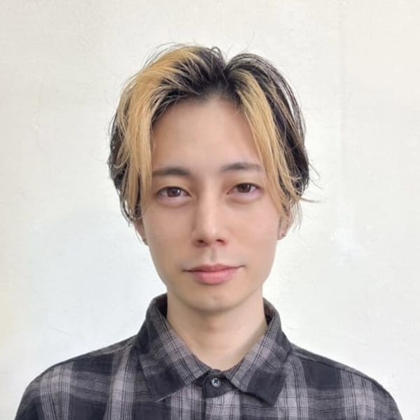 Legare【レガーレ】のスタッフ紹介。河内 蓮