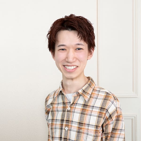 VISAGE Quon【ヴィサージュ クオン】【ヴィサージュ クオン】のスタッフ紹介。藤牧　衛 【月島】