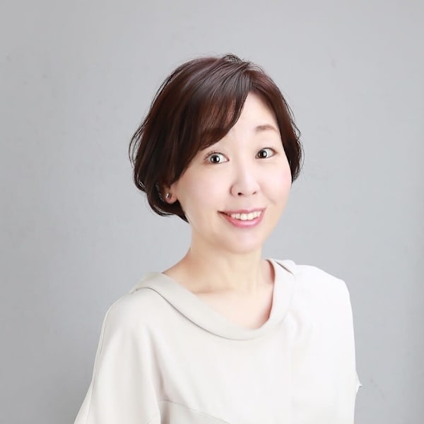 TIENA Beauty Smart Salon ONE FUKUOKA BLDG.店【ティエナビューティースマートサロン ワンフクオカビルディングテン】のスタッフ紹介。由夏　カット等NG