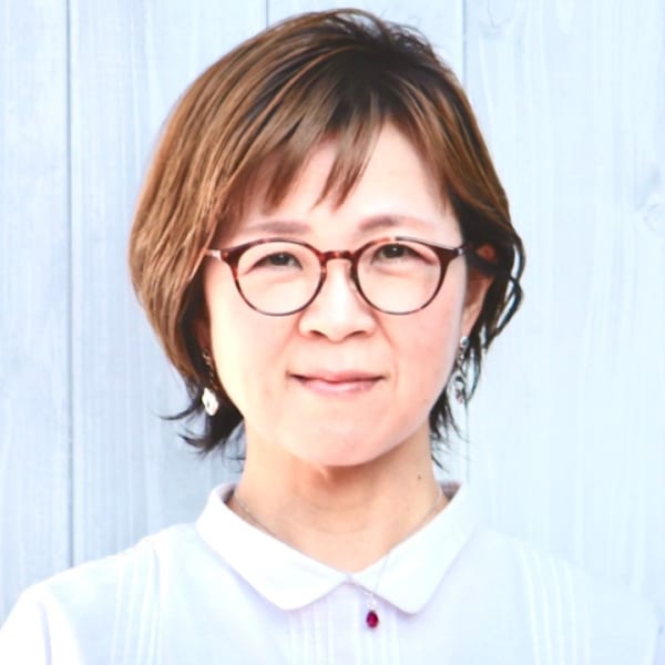 NCT yodoe ノッカート【エヌシーティ ヨドエ ノッカート】のスタッフ紹介。スヤマ アキコ