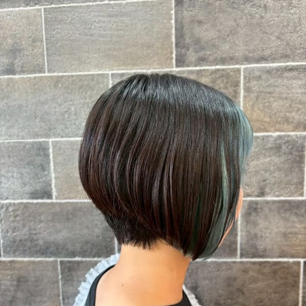 前下がりショートボブ|Room RICHAIR