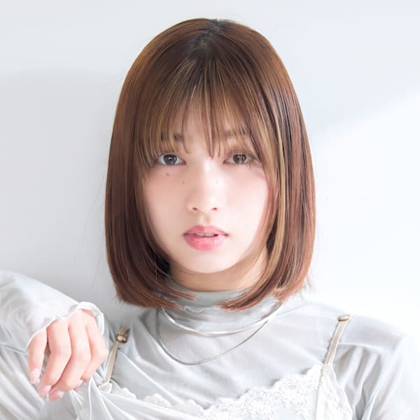 【La fith】切りっぱなしボブ×前髪インナーカラー