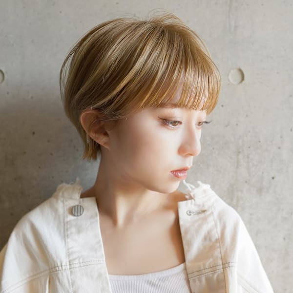 【La fith】丸みショート×ハイトーンカラー