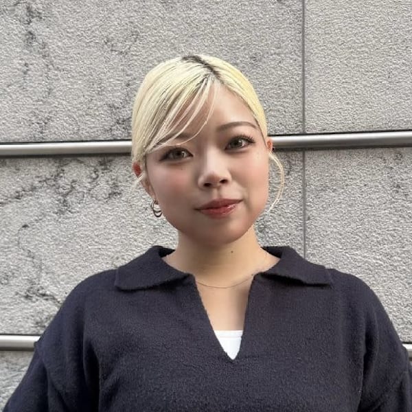 Grand oeil by Lond【グランウィーユバイロンド】のスタッフ紹介。マナカ