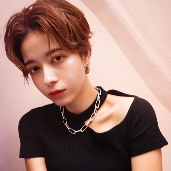 【La fith】 センターパート×ハンサムショート