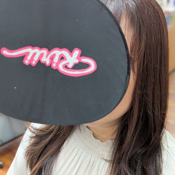 大人の女性に似合う、深みと透明感