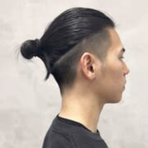 クールメンズにおすすめ☆マンバンへア|uchla 池袋 by rcid