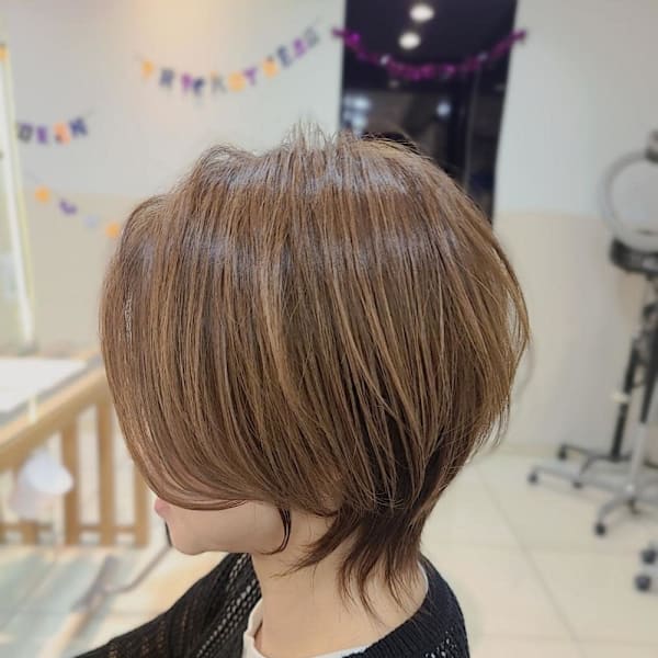 【小田急相模原】白髪ぼかし×ショートウルフ