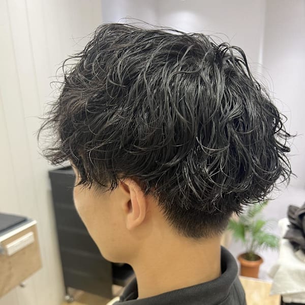 ツイストスパイラルパーマ/メンズパーマ/特殊パーマ|Oli by ohana【オリ バイ オハナ】