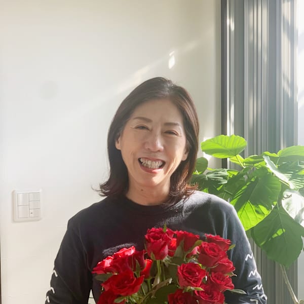 メナードフェイシャルサロン オレオス【メナードフェイシャルサロン オレオス】のスタッフ紹介。ジュンコ