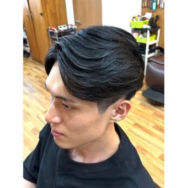 センターパートニュアンスパーマ