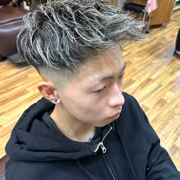 コントラストハイライトパーマ