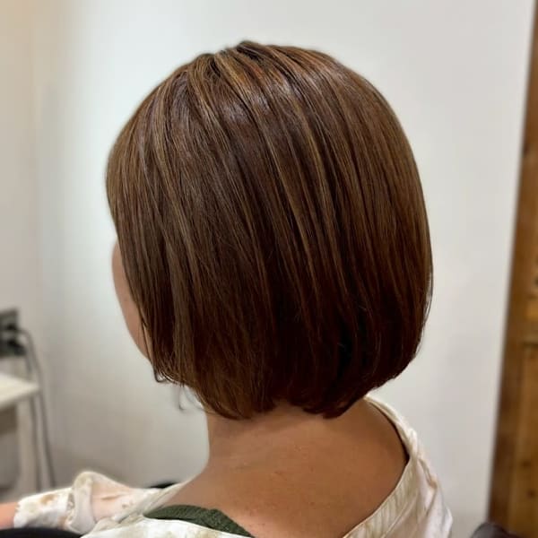 丸みショート ボブ 白髪ぼかしハイライト 30代 髪質改善|hair salon Rich 横須賀中央店