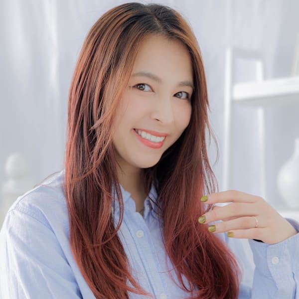 ツヤ感ワインレッドこなれエアストレート フォックスカラー