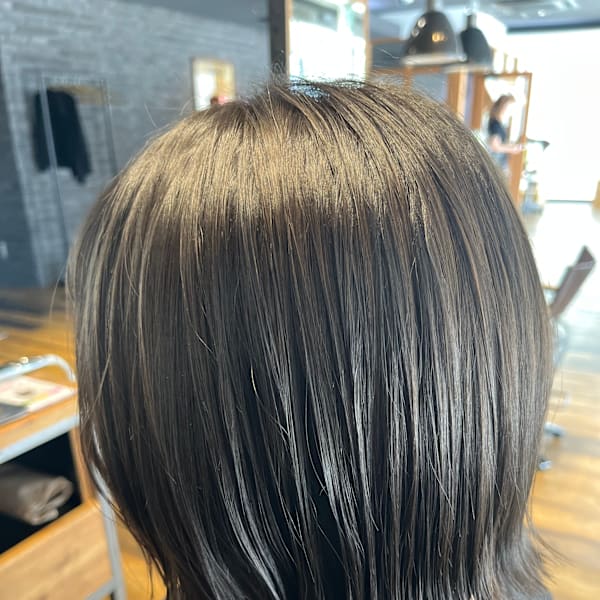 外ハネ切りっぱなしボブ|SANKARI 船木店